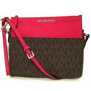 Michael Kors cross body Jet set